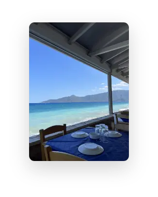 Discover the delightful lifestyle in Leonidio with a variety of tavernas, restaurants, bars, cafés, and shops, all conveniently within walking distance. Leonidio Greece house rental