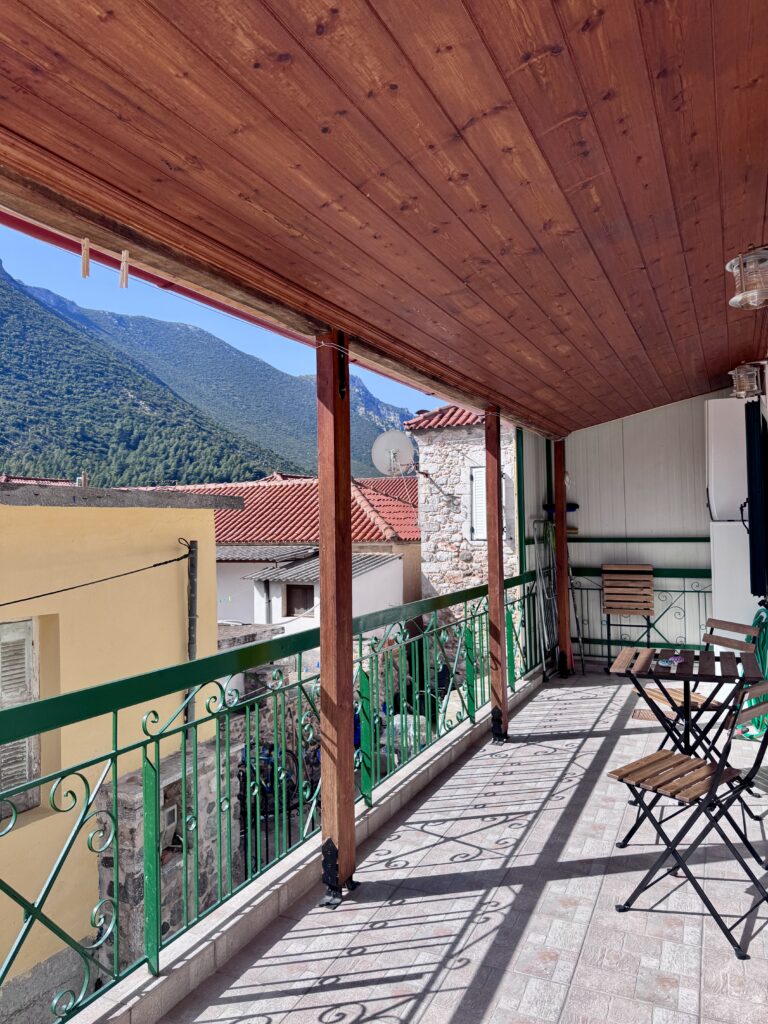 holiday house Leonidio Grèce maison terrasse